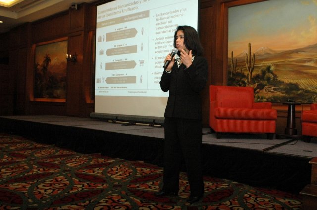 Banca móvil: opción para la inclusión financiera