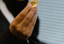 La Comisión Europea trabaja en el desarrollo del primer prototipo del euro digital La Comisión Europea trabaja en el desarrollo del euro digital