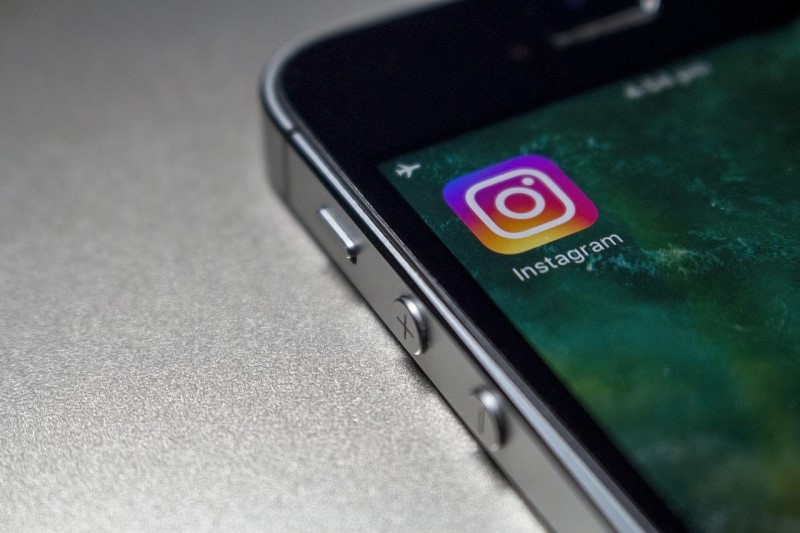 La app Instagram permite comprar productos desde un chat