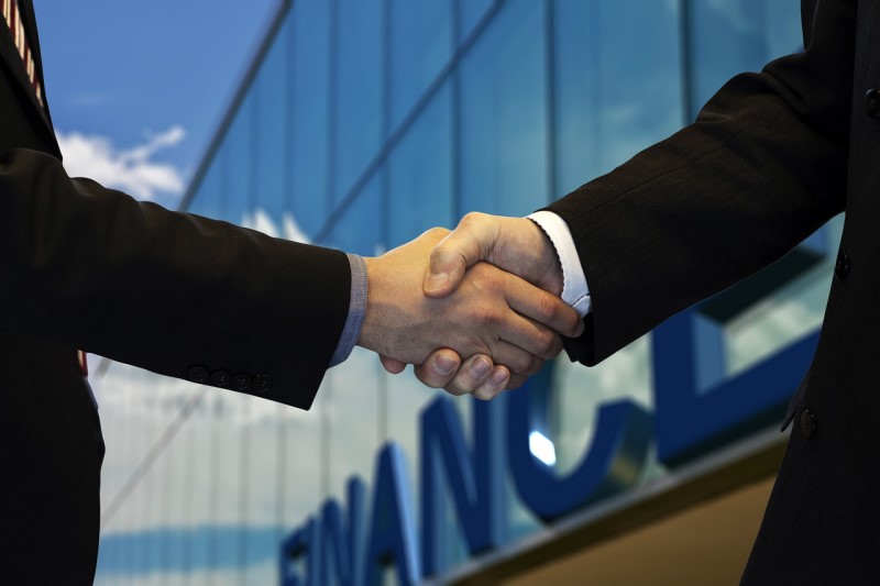 Bancos y fintech firman acuerdo de cooperación para combatir el fraude